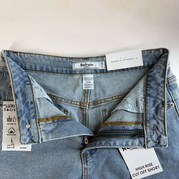 REFRAIN LOS ANGELES Sky Blue Denim High-rise Cut-Off Shorts - Picture 5 of 6